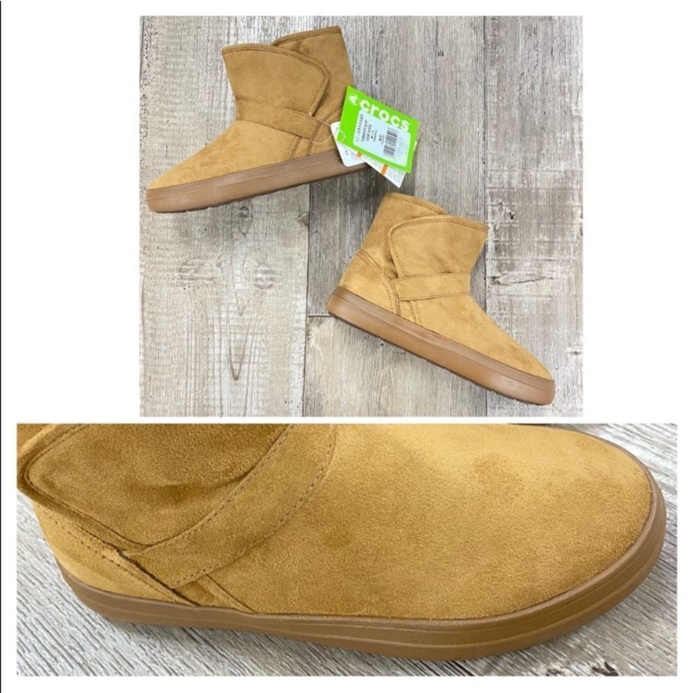 Crocs Lodgepoint Synthetic Sued Booties